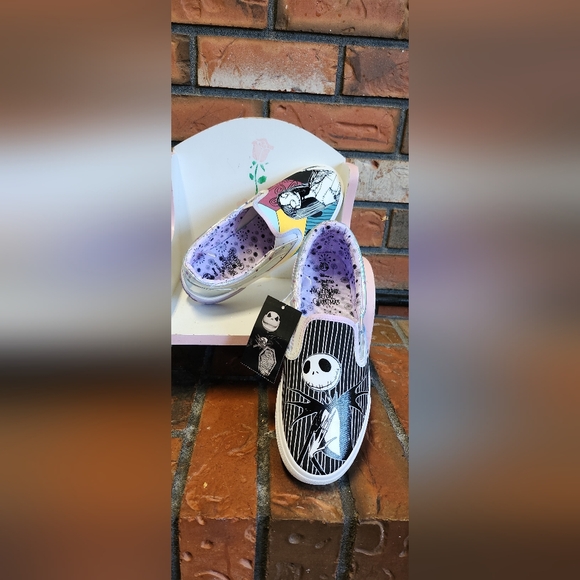 Disney The  Nighmare Before Chritmas Sneakers - Picture 2 of 8